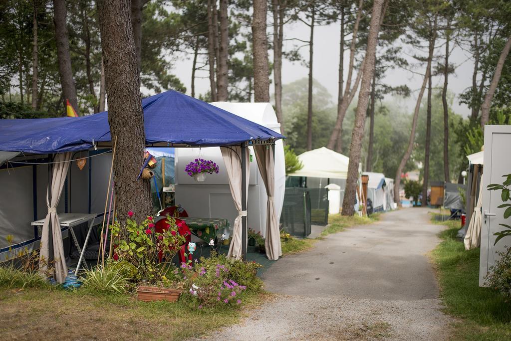 Camping Cachadelos Hotell Sanxenxo Eksteriør bilde